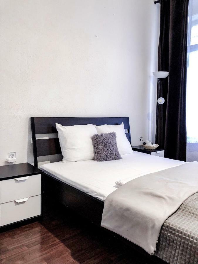 Avocado Apartment Прага Экстерьер фото